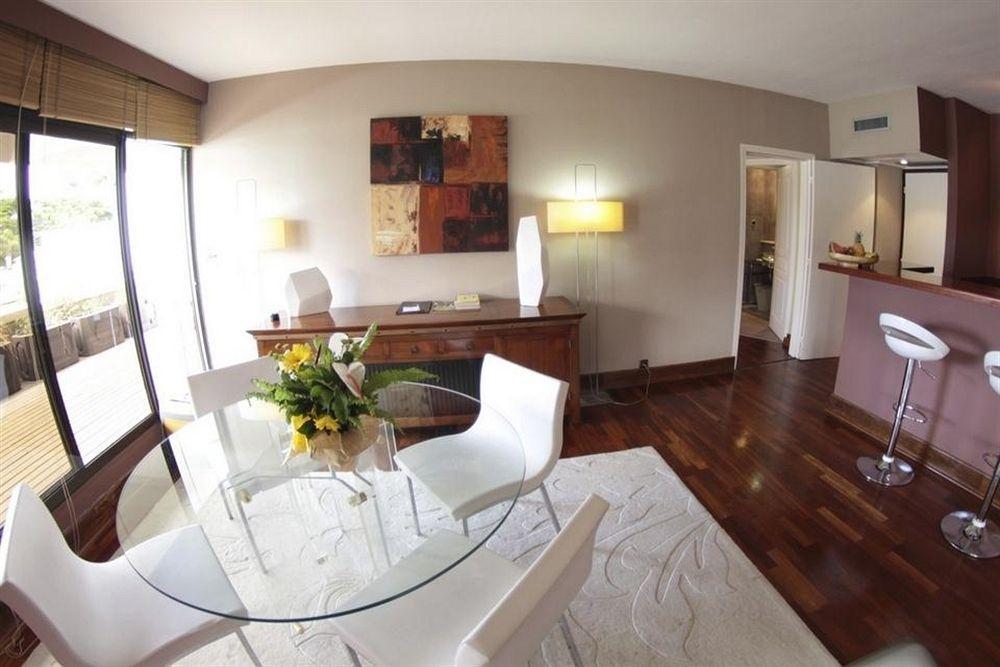 Hotel Le Saint Denis Quarto foto